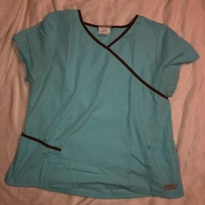 Size XL scrub top